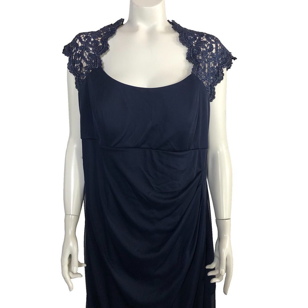 XSCAPE Plus 14W Crochet Lace Formal Evening Gown Maxi Dress Blue PLS READ